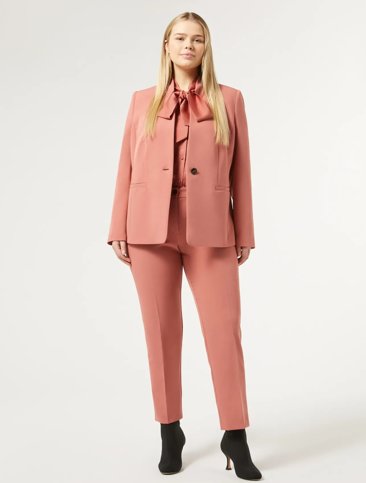 Blazer in tessuto tecnico*Marina Rinaldi Hot