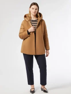Imbottito in panno jersey e tela di nylon antigoccia*Marina Rinaldi New