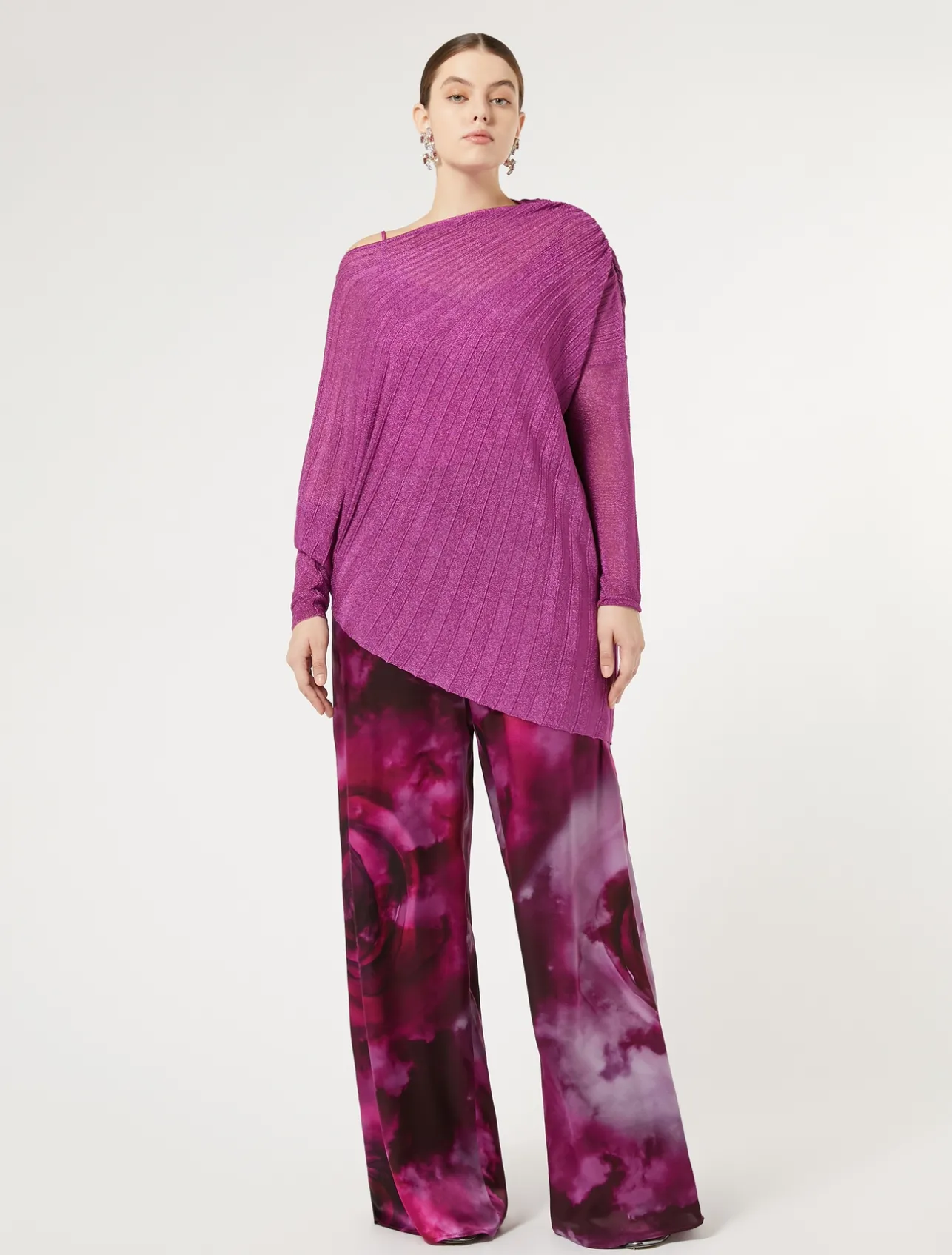 Maglia asimmetrica a coste*Marina Rinaldi Fashion