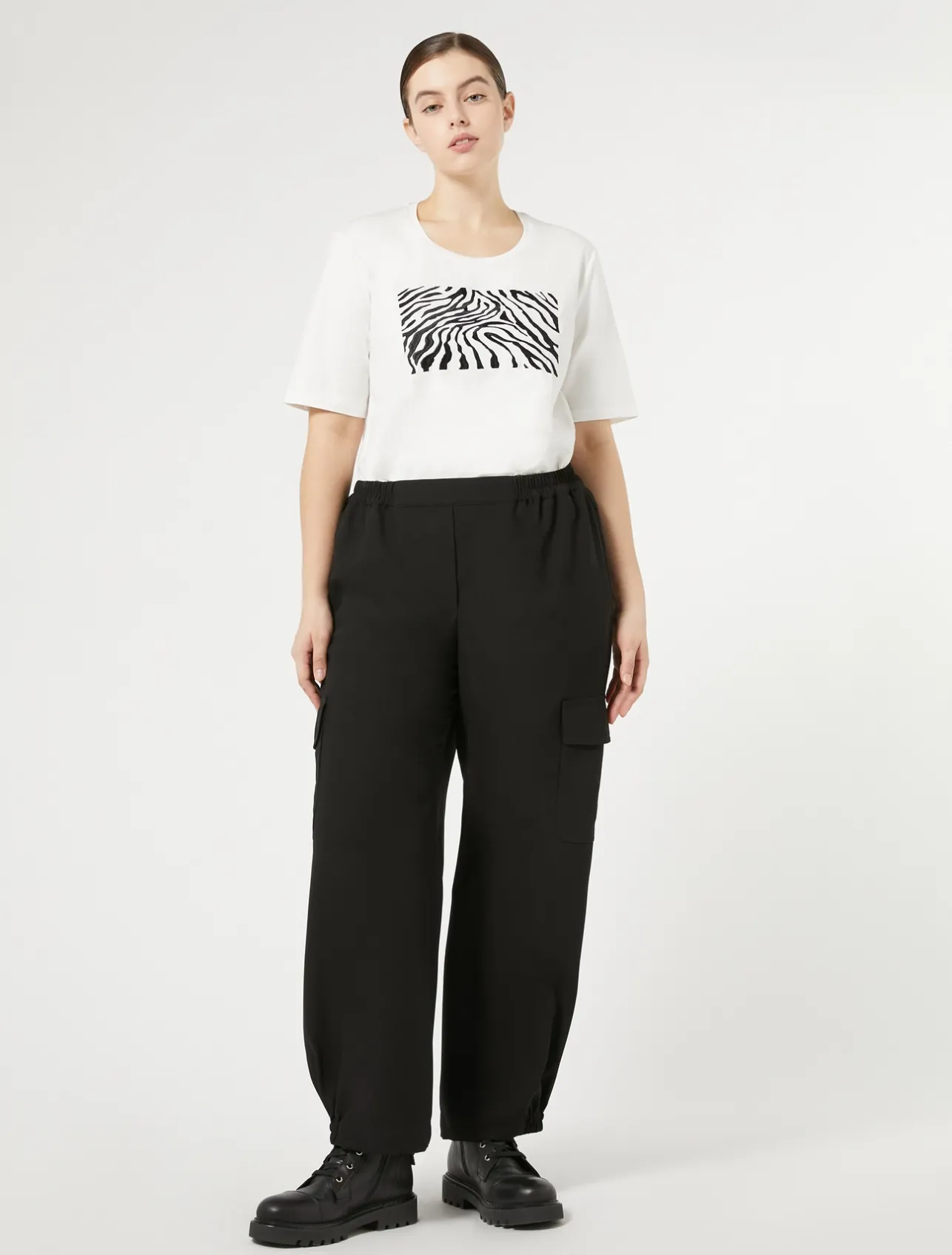 Pantaloni in crêpe di envers satin*Marina Rinaldi Outlet
