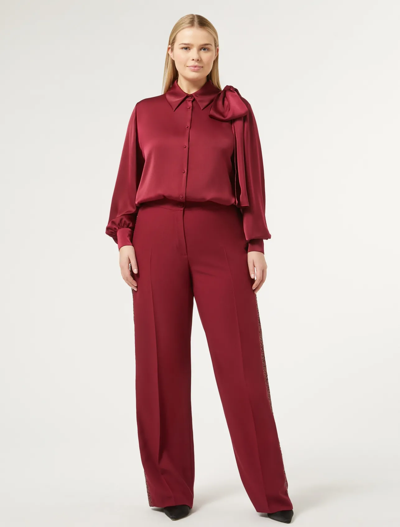 Pantaloni in crêpe envers satin*Marina Rinaldi Outlet