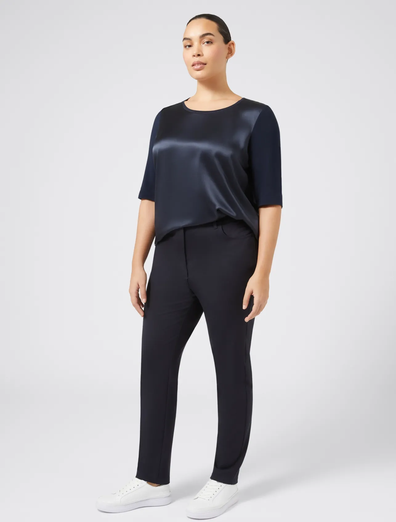 Pantaloni in punto Milano*Marina Rinaldi Discount
