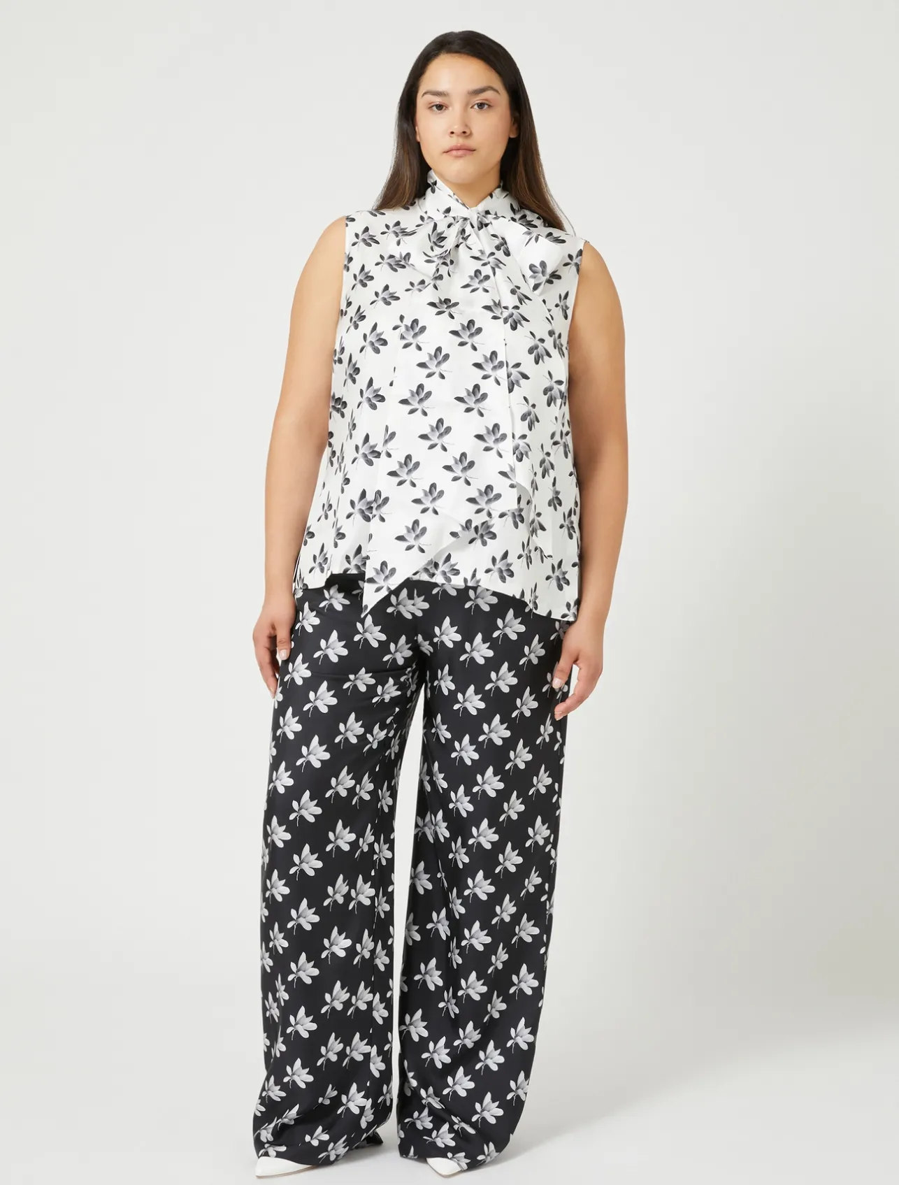 Pantaloni in twill di seta*Marina Rinaldi Discount