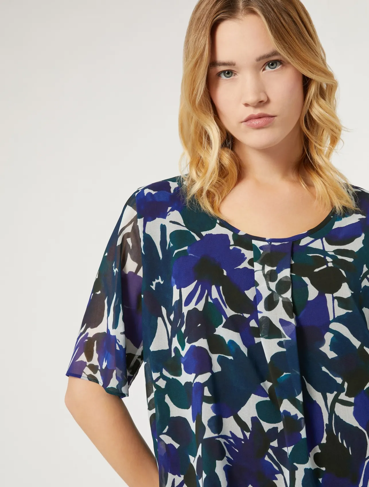 Top in georgette*Marina Rinaldi Sale